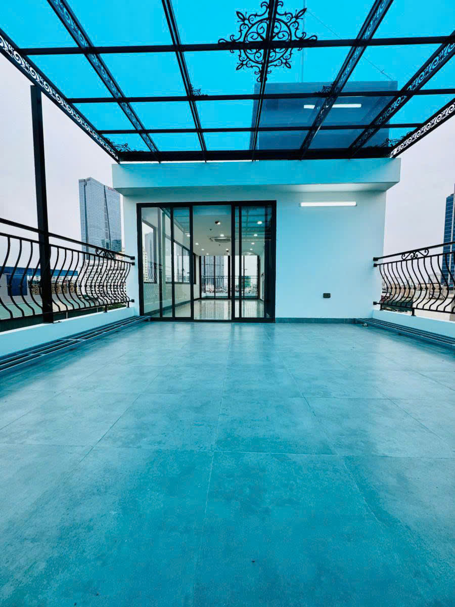 TÒA VP MẶT PHỐ ĐÊ LA THÀNH XÂY MỚI 9 TẦNG - ĐƯỜNG RỘNG 50M
