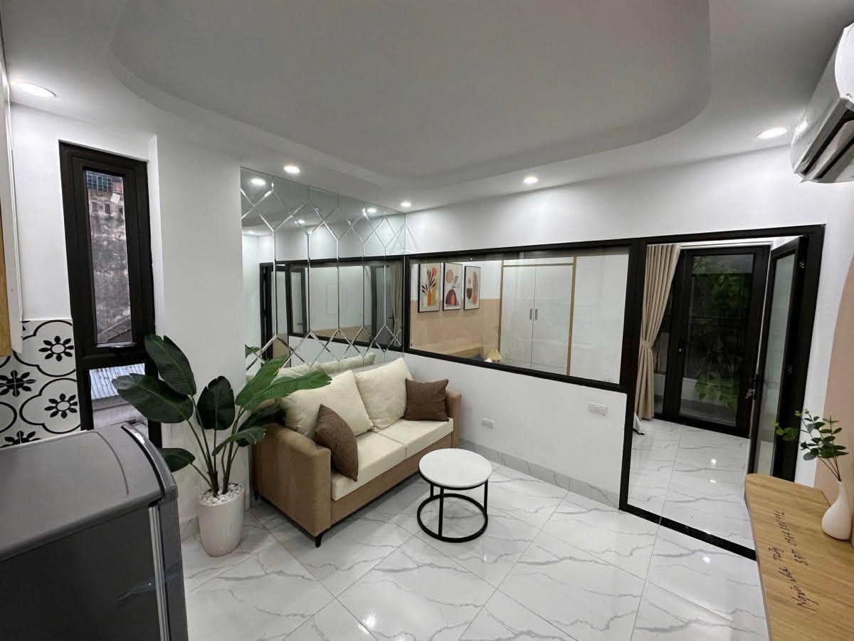 TÒA CĂN HỘ LÔ GÓC&nbsp; 2 MẶT NGÕ PHỐ ĐỘI CẤN 8 TẦNG THANG MÁY&nbsp;