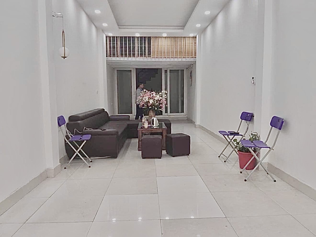 MẶT PHỐ VẠN PHÚC 52M² XÂY 5 TẦNG - KINH DOANH SẦM UẤT
