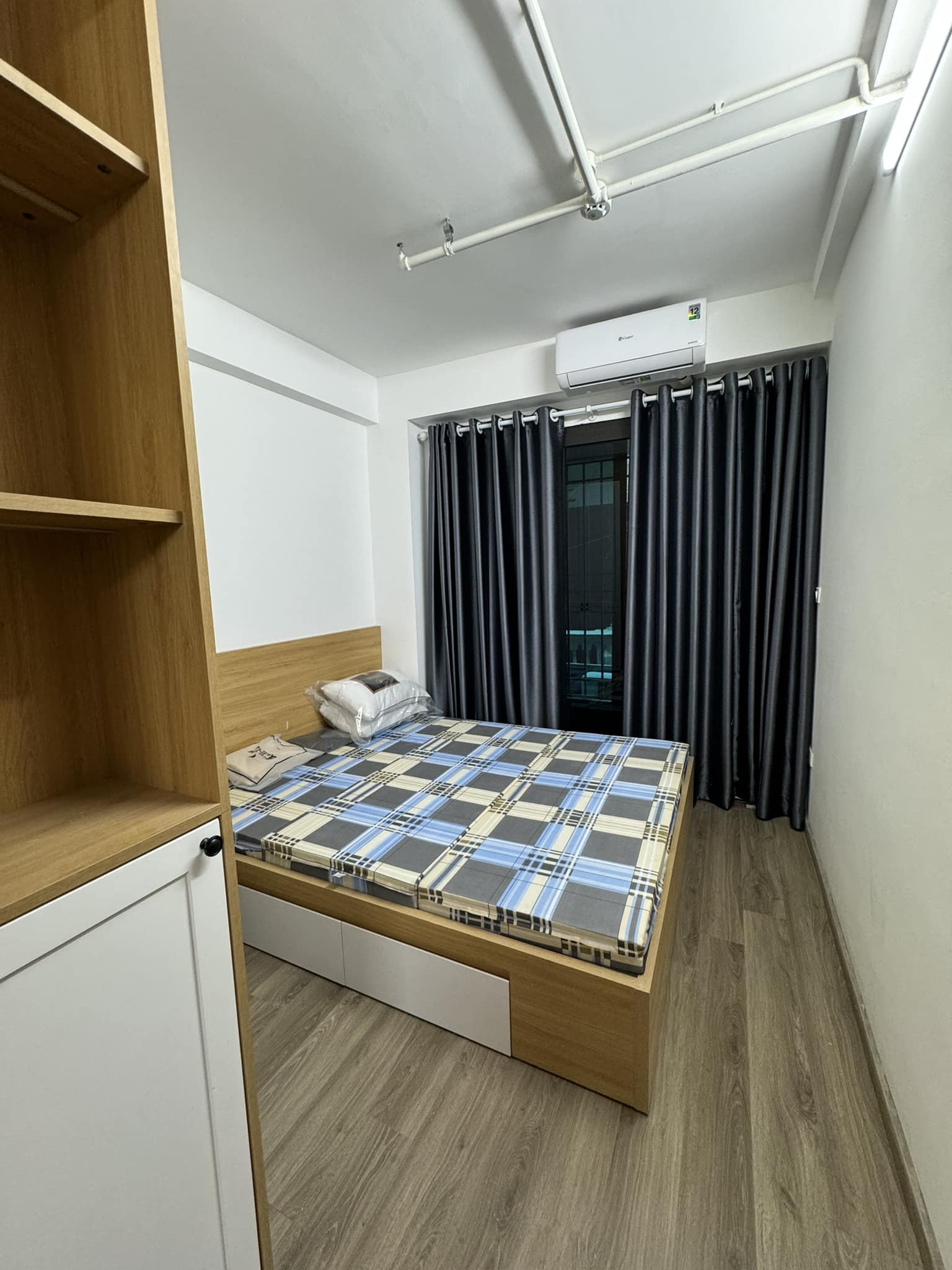 TÒA CĂN HỘ CAO CẤP NGUYỄN VĂN HUYÊN 100M2 XÂY MỚI 9 TẦNG CÓ HẦM&nbsp;